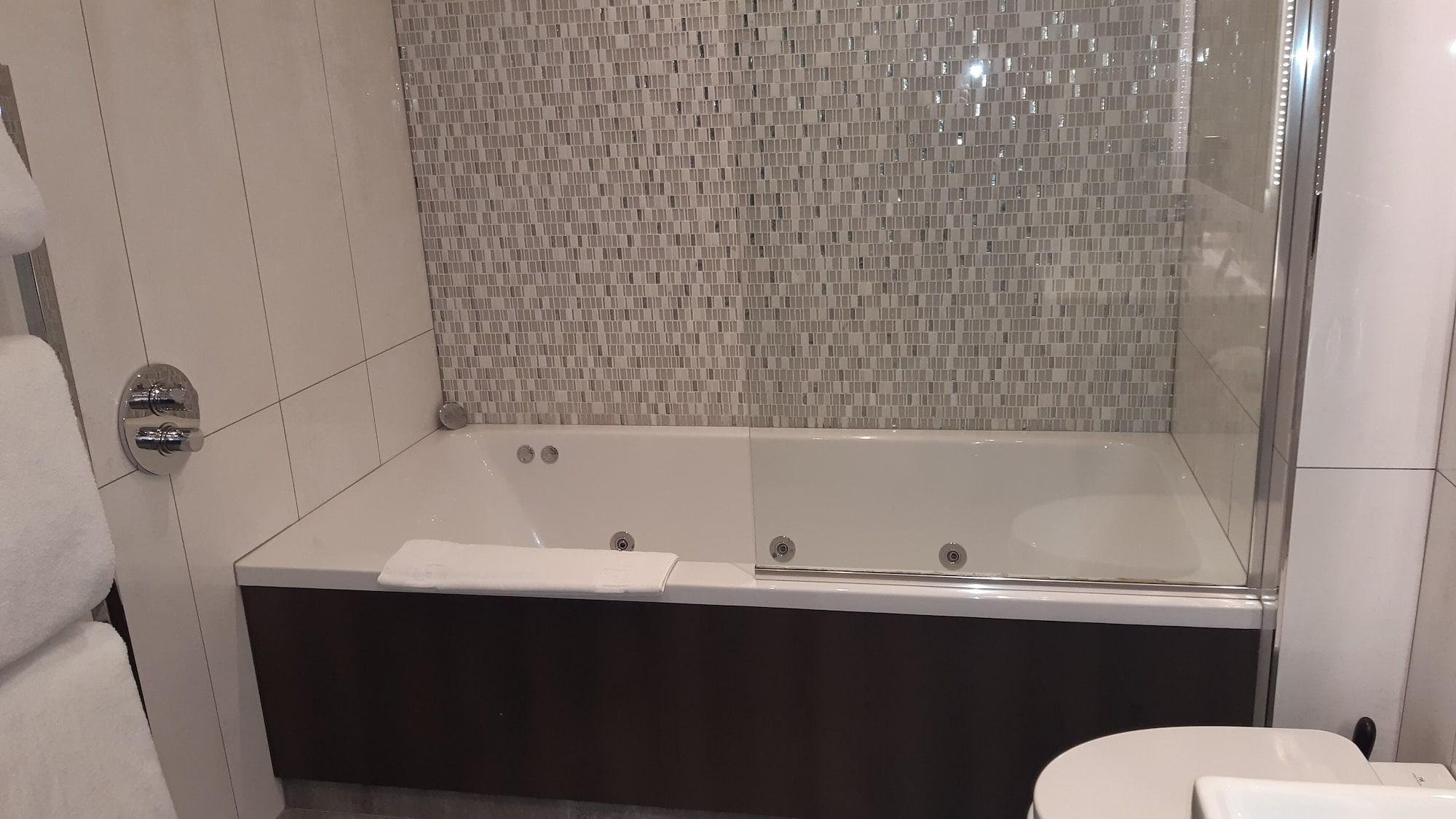 Dalmeny Park House Hotel Barrhead Экстерьер фото