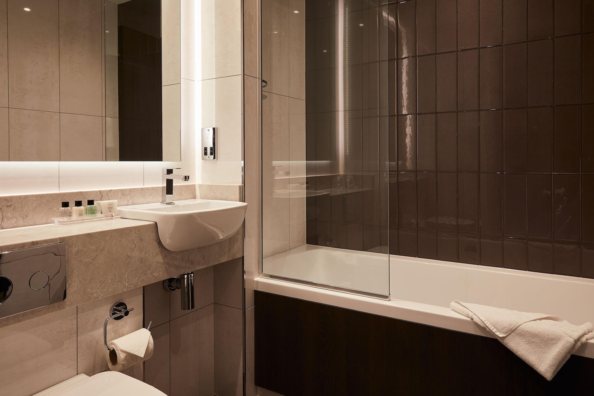 Dalmeny Park House Hotel Barrhead Экстерьер фото